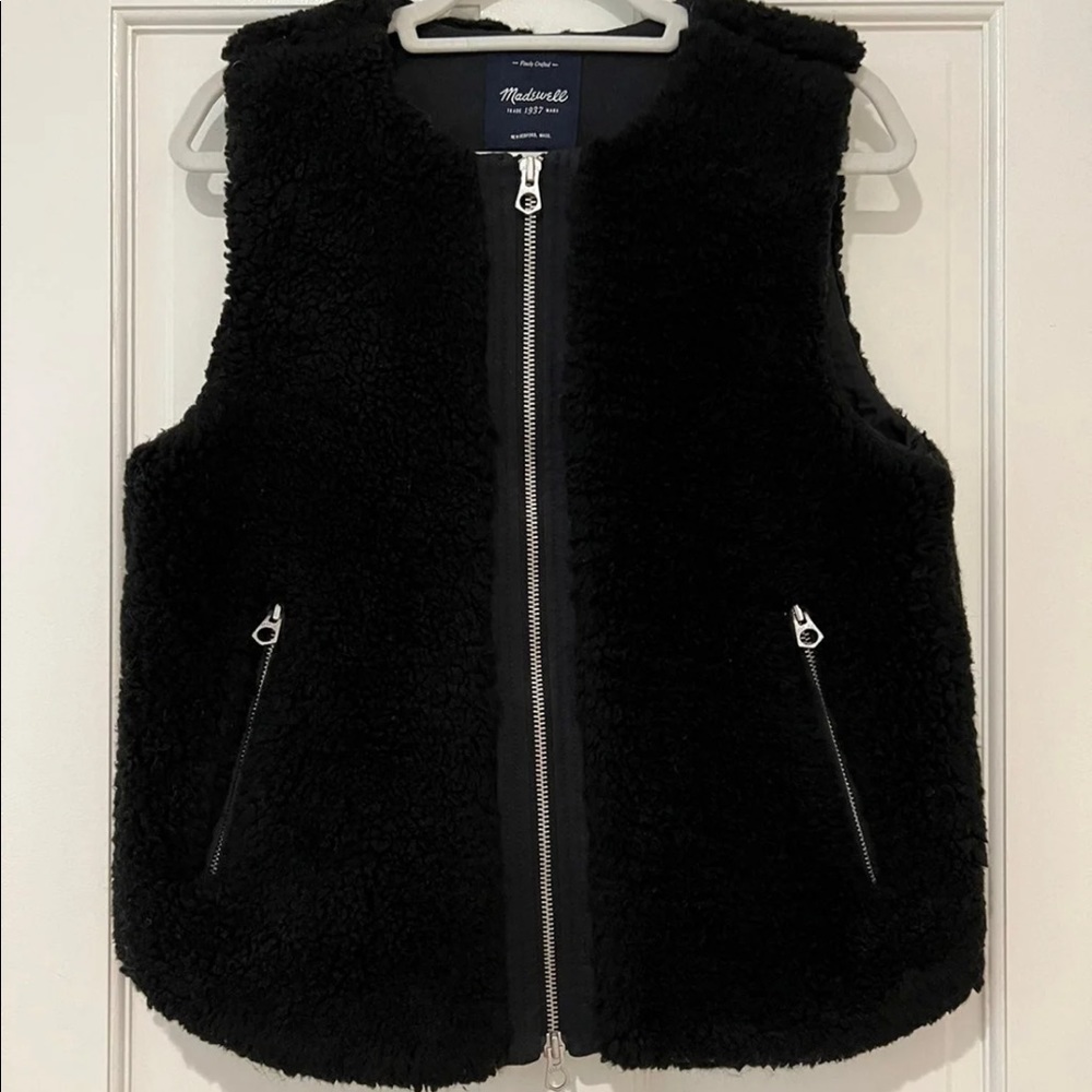 Madewell Black Sherpa Vest
